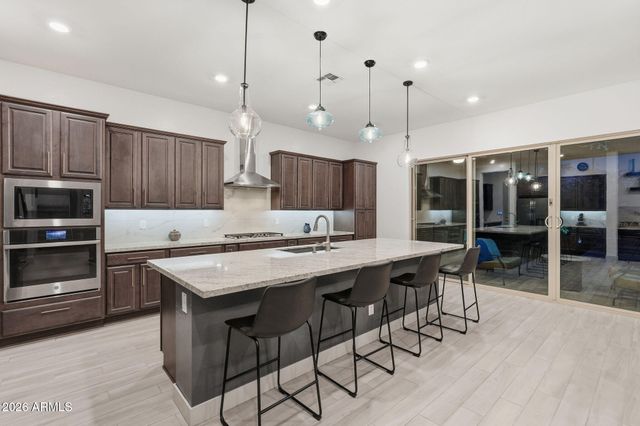 7373 W SPUR Drive, Peoria, AZ 85383
