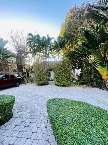 8036 Harding Ave 3, Miami Beach, FL 33141