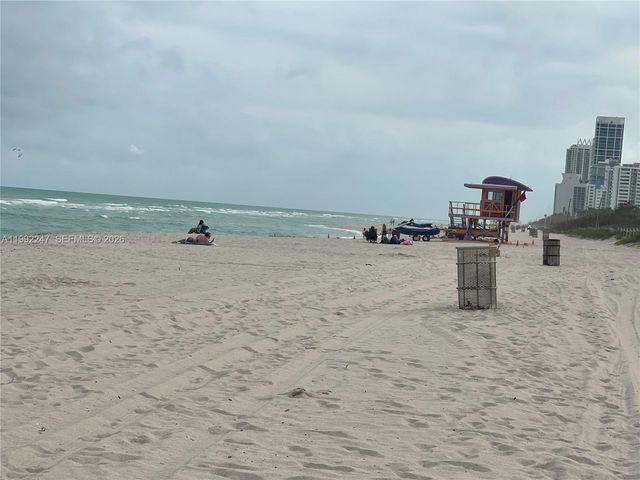 8036 Harding Ave 3, Miami Beach, FL 33141