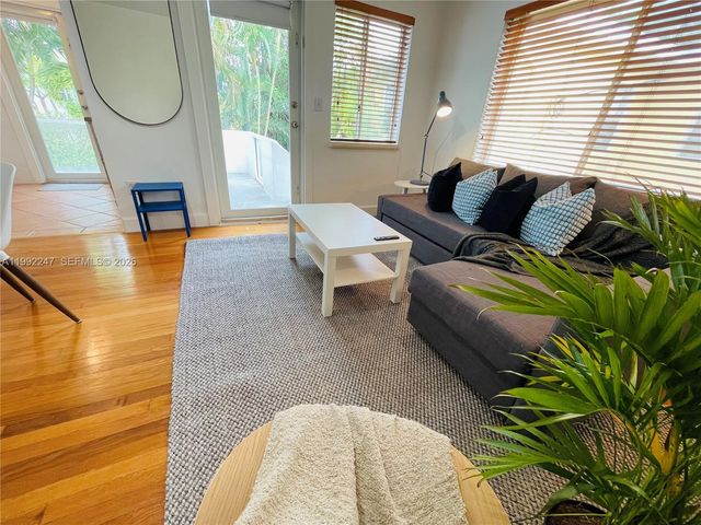 8036 Harding Ave 3, Miami Beach, FL 33141