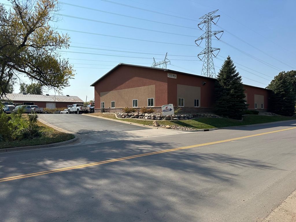 7401 126th Street W, Savage, MN 55378 — exterior