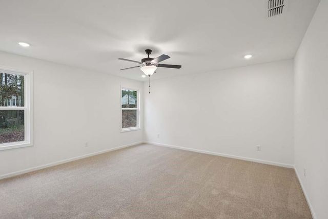 5460 Hargrove Way, Flowery Branch, GA 30542