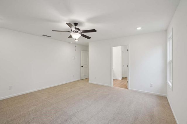 5460 Hargrove Way, Flowery Branch, GA 30542