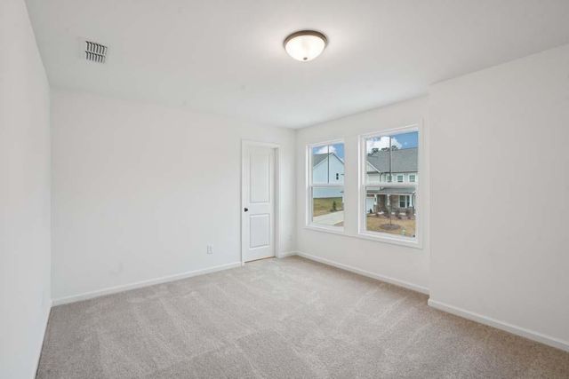 5460 Hargrove Way, Flowery Branch, GA 30542