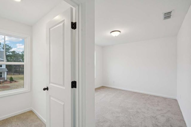 5460 Hargrove Way, Flowery Branch, GA 30542