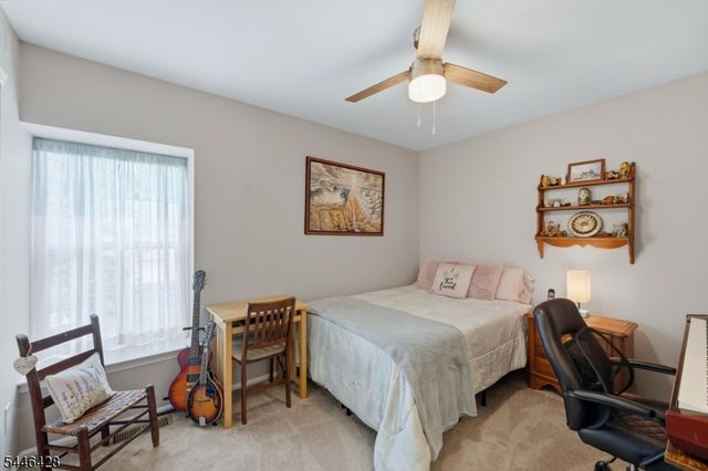 220 Learnington Way, Franklin Twp., NJ 08873