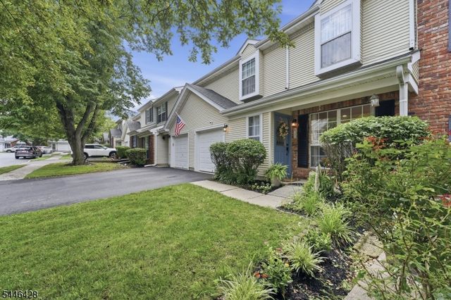 220 Learnington Way, Franklin Twp., NJ 08873