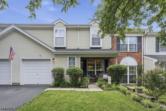 220 Learnington Way, Franklin Twp., NJ 08873