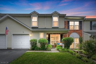 220 Learnington Way, Franklin Twp., NJ 08873