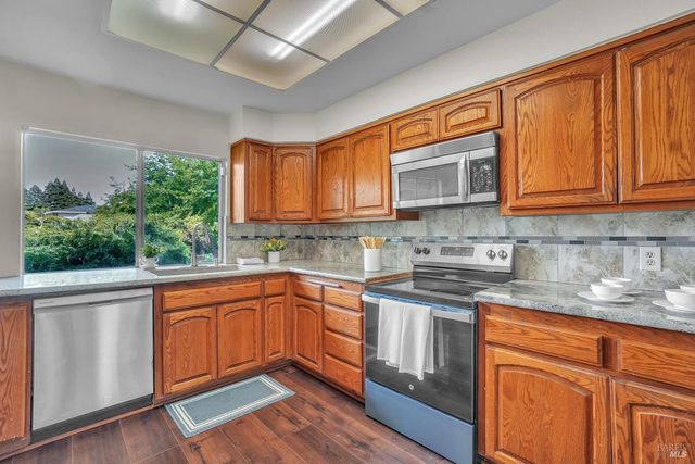 3447 Springfield Dr, Fairfield, CA 94534