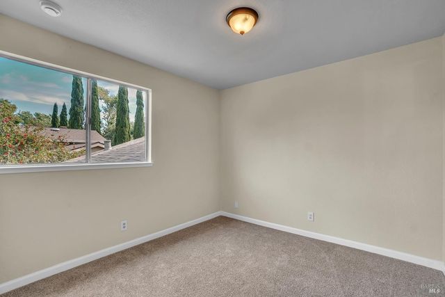 3447 Springfield Dr, Fairfield, CA 94534