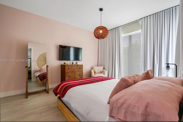 3446 SW 23rd St 3446, Miami, FL 33145