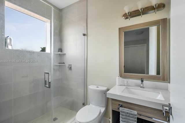 3446 SW 23rd St 3446, Miami, FL 33145
