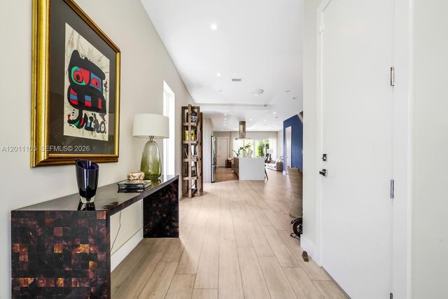 3446 SW 23rd St 3446, Miami, FL 33145