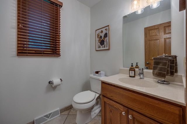 101 Coach House Drive, Madison, WI 53714