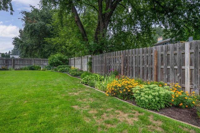 101 Coach House Drive, Madison, WI 53714