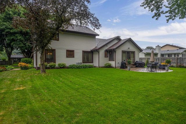 101 Coach House Drive, Madison, WI 53714