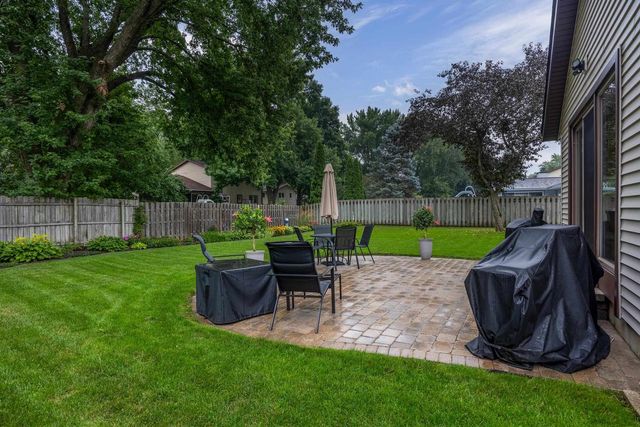 101 Coach House Drive, Madison, WI 53714