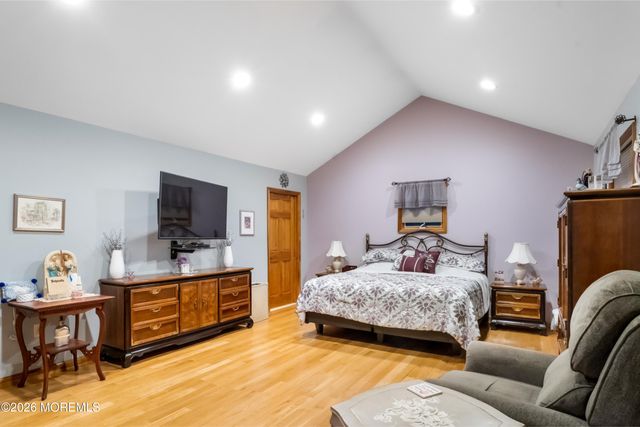 71 Lancaster Road, Freehold, NJ 07728
