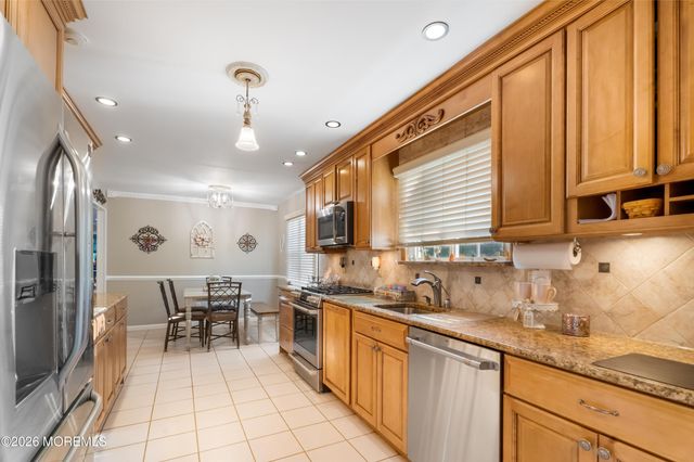 71 Lancaster Road, Freehold, NJ 07728