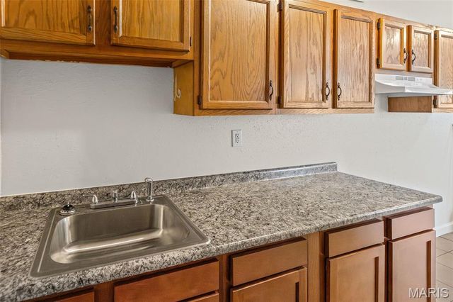 502 Saint Thomas Lane, Cahokia, IL 62206