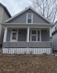 1530 S 11th STREET, Sheboygan, WI 53081