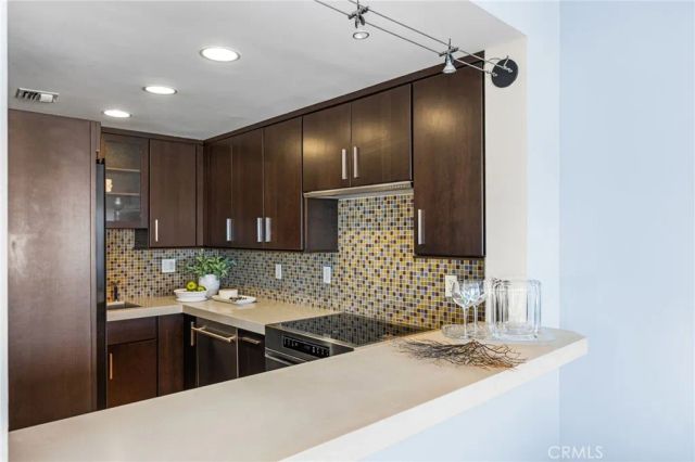 525 E Seaside 403, Long Beach, CA 90802