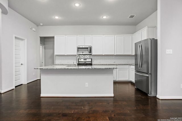 27730 Lokaya Falls, Boerne, TX 78015