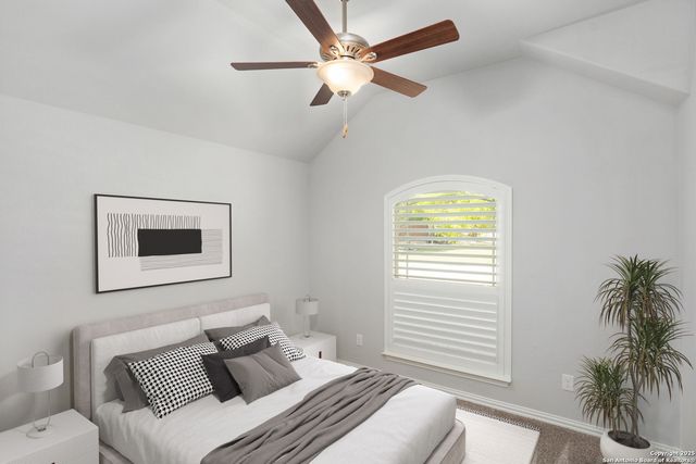 27730 Lokaya Falls, Boerne, TX 78015
