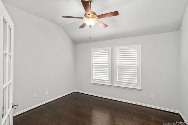 27730 Lokaya Falls, Boerne, TX 78015