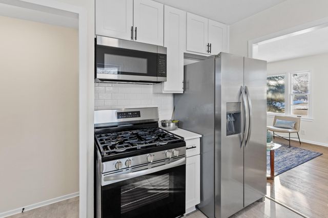 8773 Grenadier Avenue S, Cottage Grove, MN 55016