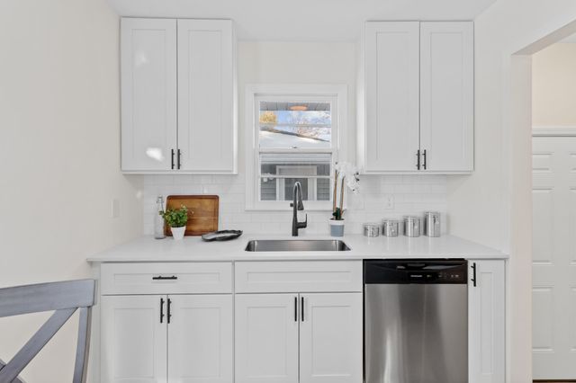 8773 Grenadier Avenue S, Cottage Grove, MN 55016