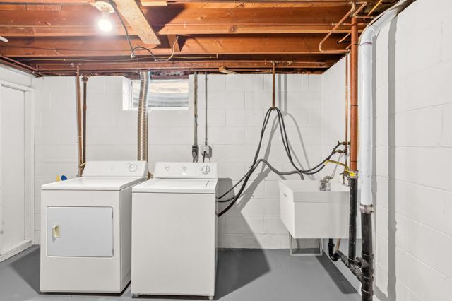 8773 Grenadier Avenue S, Cottage Grove, MN 55016