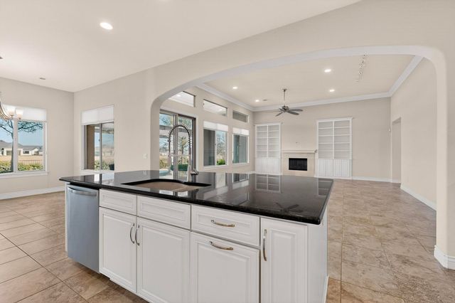 8708 Crestview Drive, Denton, TX 76207