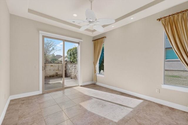 8708 Crestview Drive, Denton, TX 76207