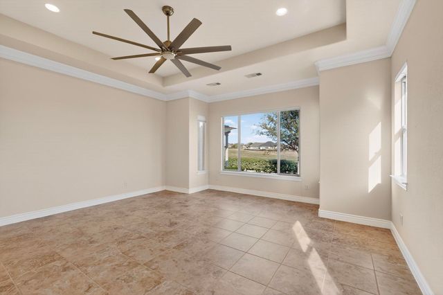 8708 Crestview Drive, Denton, TX 76207