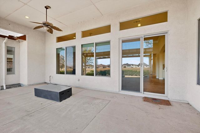 8708 Crestview Drive, Denton, TX 76207