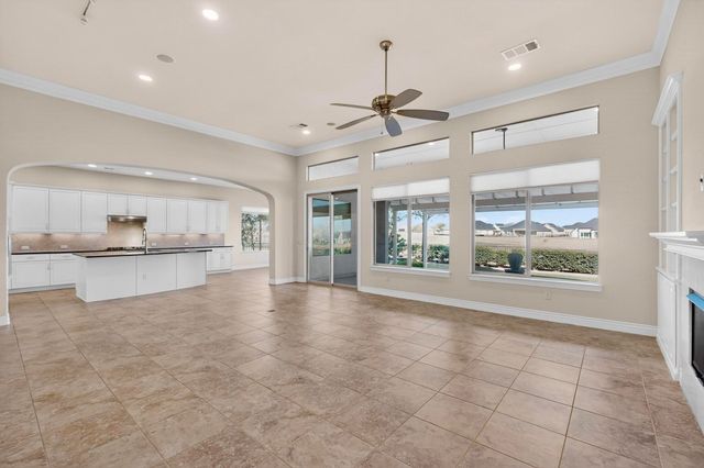 8708 Crestview Drive, Denton, TX 76207