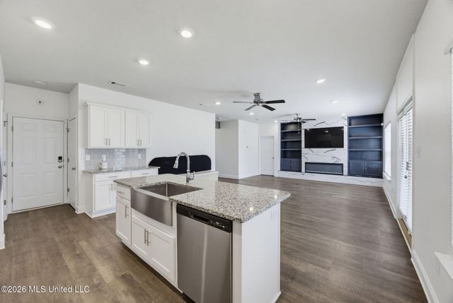11585 Paige Cove, Ocean Springs, MS 39564