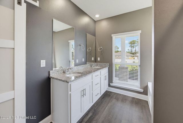 11585 Paige Cove, Ocean Springs, MS 39564