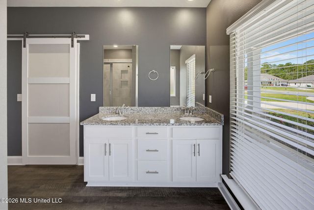 11585 Paige Cove, Ocean Springs, MS 39564