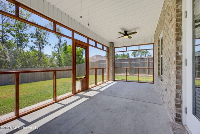 11585 Paige Cove, Ocean Springs, MS 39564
