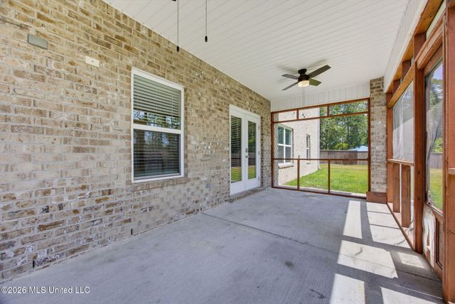 11585 Paige Cove, Ocean Springs, MS 39564
