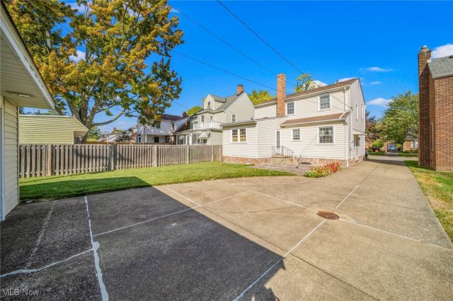 104 E 216th Street, Euclid, OH 44123