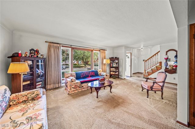 104 E 216th Street, Euclid, OH 44123