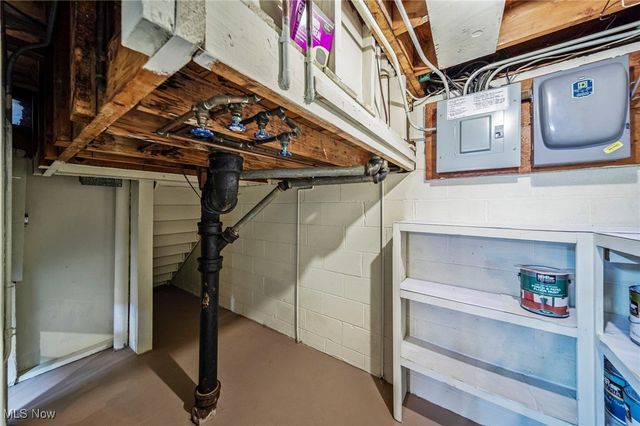 104 E 216th Street, Euclid, OH 44123