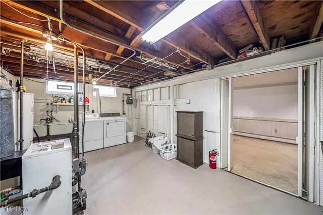 104 E 216th Street, Euclid, OH 44123