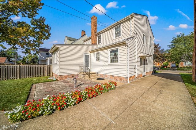 104 E 216th Street, Euclid, OH 44123