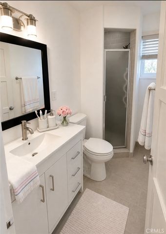 13016 Archwood street, North Hollywood, CA 91606