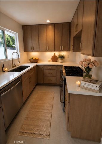 13016 Archwood street, North Hollywood, CA 91606